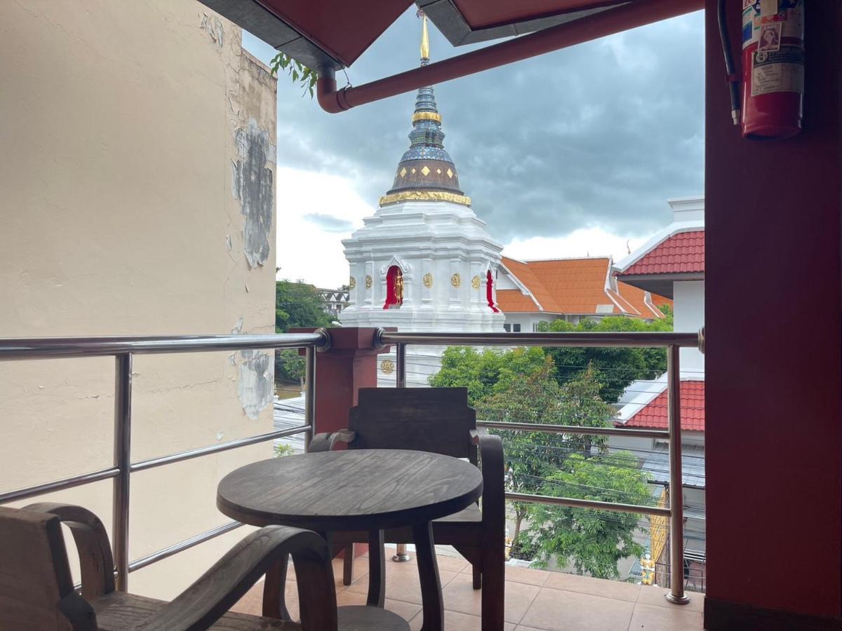Baan Chinnakarn Chiang Mai Exterior foto